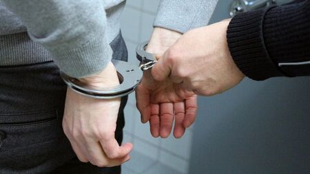 Сензационен арест в МВР-Благоевград, задържаха началник ...