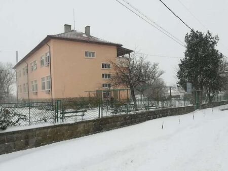 Първа жертва на COVID-19 в старческия дом в Лозарево