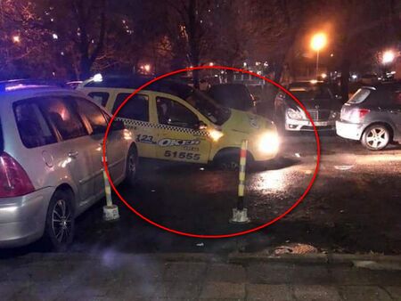 Такси пропадна в дупка до бл.14 в ж.к.”Славейков”