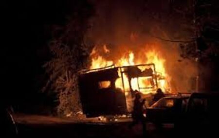 Купон в каравана в Созопол завърши с огромен пожар