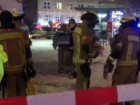 Пожар в бежански център в Берлин, има много ранени