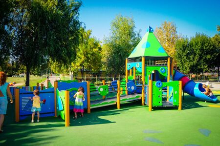ГЕРБ-Бургас предлагат повече средства за детски площадки и междублокови пространства