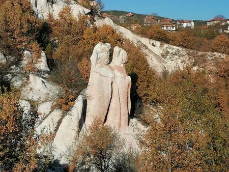 Шест места в България с тайнствени легенди за любовта