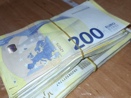 На ГКПП „Лесово“ откриха недекларирана валута за близо 40 000 лева