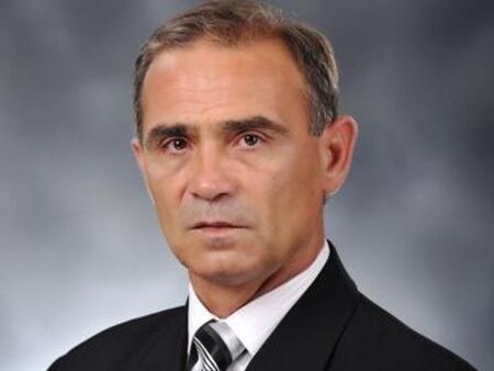 Почина Людмил Николов - бившият зам.-председател на СДС-Бургас