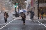 Март започва с капризно време