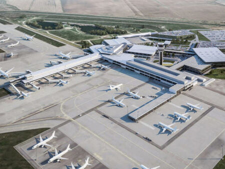 Буйстващ пътник приземи аварийно самолет на летището в София