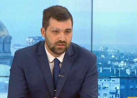 Многодетен баща от Русе влиза в политиката, за да воюва с джендърите