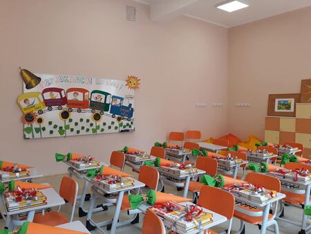 Още над 50 класни стаи за първолаци ще грейнат като нови в Бургас