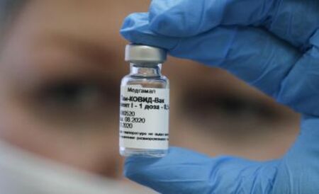 „Ди Велт“: Пандемията заплашва ЕС с разпад, 3 страни членки поръчаха руски ваксини