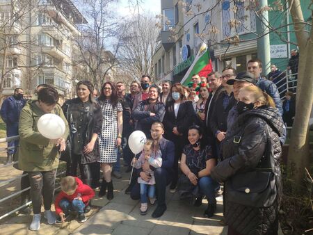 ПП “Има такъв народ” откри своя офис и в град Ямбол на ул. “Джон Атанасов“ №9