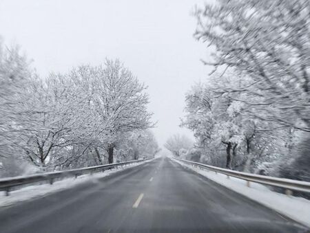 АПИ: Шофьорите на път само с автомобили, подготвени за зимни условия