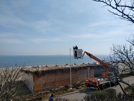 Монтираха последните нови стълбове на крайбрежната алея в Бургас