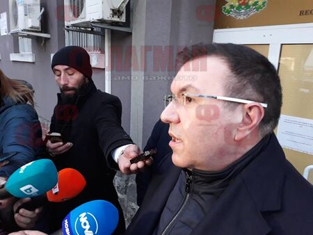 Здравният министър разкри удължава ли К-19 мерките и какво се случва с проф. Чорбанов