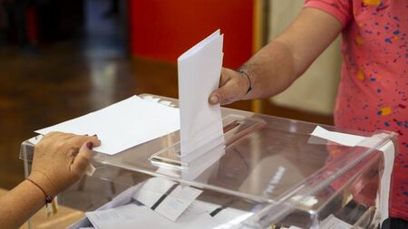 Кога започва изборният ден за българите зад граница