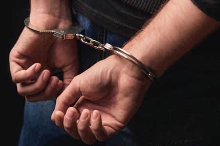 Арестуваха 88 души при мащабна операции срещу трафик на хора