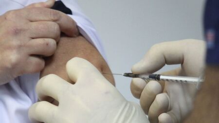 13 държави от ЕС се споразумяха за ваксинационните сертификати