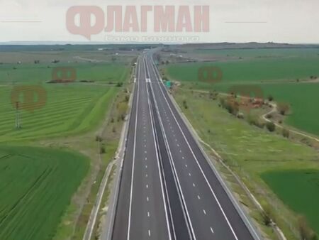 Пускат движението по магистрала "Тракия" край Чирпан, но затварят край Стара Загора