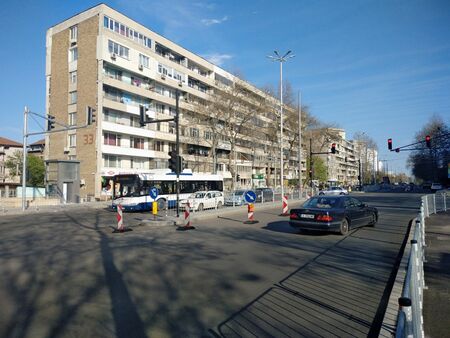 В неделя затварят за асфалтиране кръстовището на бул."Демокрация"-ул."Дунав" и ул."Копривщица"