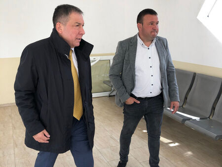Кметът на Несебър посети Кошарица във връзка с ежегодните общински строителни дейности