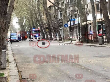 Сапьори обезвреждат изоставения куфар на ул. “Александровска”
