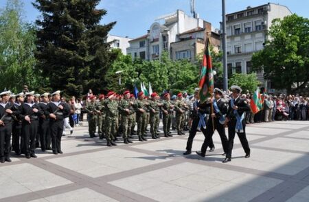 Без военен парад на 6 май в Бургас
