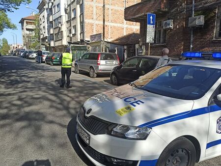 Бургаската полиция отцепи ул. „Сливница“, причината ще ви смае
