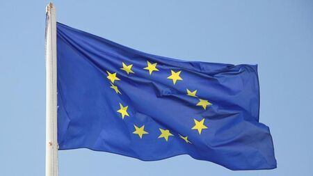 ЕС открива 13 информационни центъра от ново поколение в България, единият е в Бургас