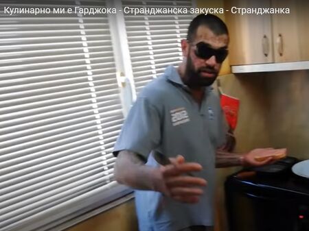 Бургаският рапър Гарджока стана конкурент на шеф Манчев - готви на живо за своите фенове