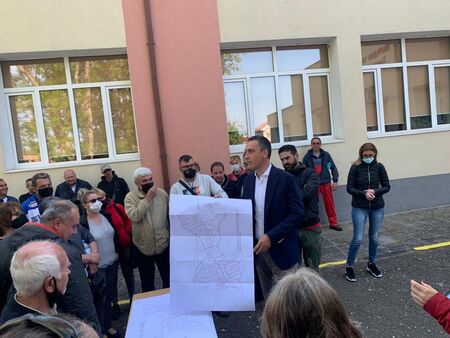Общината и хората от "Острица 1" и "Острица 2" решават заедно обхвата на бъдещите обслужващи улици там