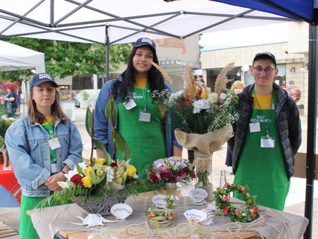 Първо място за Строителната гимназия в състезанието по озеленяване и цветарство