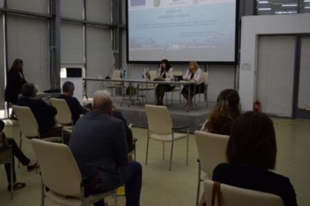 Учени и експерти обсъдиха в Бургас опазването на Черно море