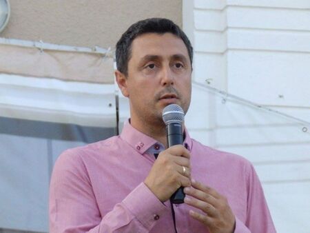 Кметът Георги Лапчев оттегли скандалната докладна за апетитния терен в Синеморец
