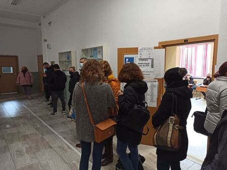 Ако изборите са днес: ГЕРБ запазва първото място в Бургас, но има и сюрприз