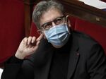 Посипаха с брашно кандидат за президент на Франция