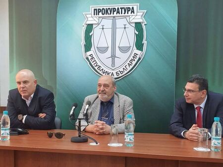 Обвинител №1 Иван Гешев се срещна с прокурори в Бургас, вижте темите, които обсъждаха