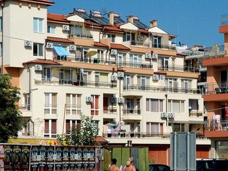 Защо руснаците панически разпродават имотите си по Южното Черноморие?