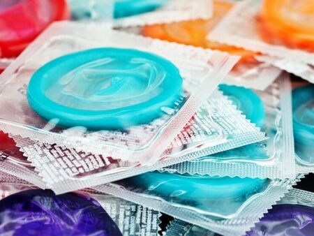 Раздават над 160 хиляди кондома на атлетите в Токио