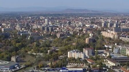 Съдийка падна от терасата на дома си и загина