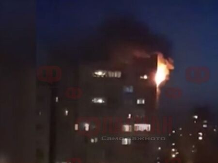 Евакуация заради огнен ад в 16-етажен блок