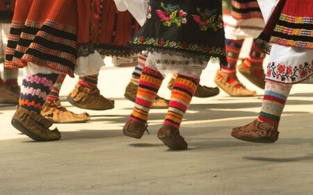 Традициите оживяват: Два фолклорни ансамбъла с общ концерт в Пловдив