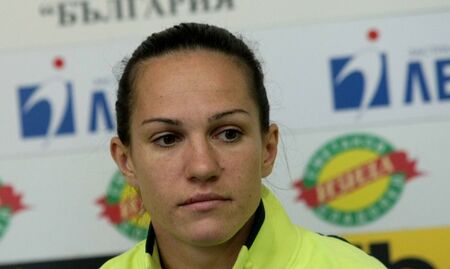 Боксьорката ни Станимира Петрова отпадна на Олимпиадата