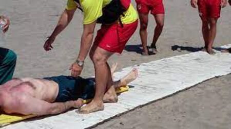 Трагедия на плажа в кв. Сарафово: Руснак почина пред очите на стотици