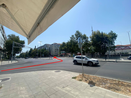 Шофьори: Кръстовището между бул. "Демокрация", ул. "Копривщица" и ул. "Дунав" е опасно