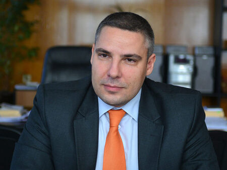 Съветник от ДБ след интервюто на Слави: Няма никаква разлика с Борисов, време е за нови избори