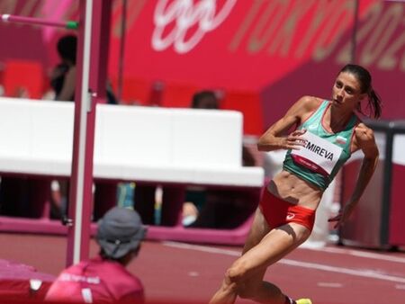 Мирела Демирева се класира за финала на Олимпиадата в Токио, има шанс за медал