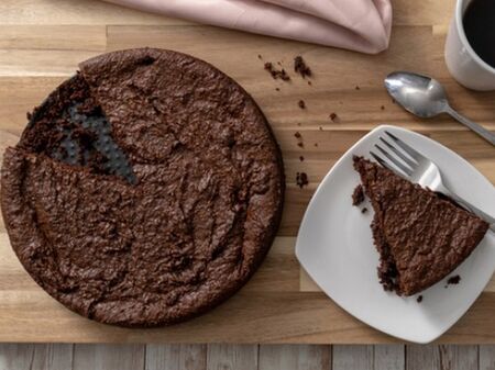 Рецепта за шоколадова торта с нахут без печене