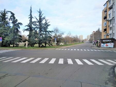 Важно! Затварят ключово кръстовище в жк "Изгрев" за три седмици