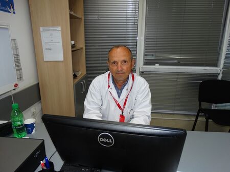 Водещ специалист в костните аномалии преглежда в Бургас през септември