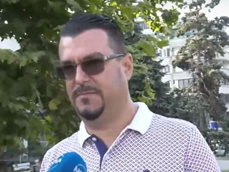 Вандалите, плячкосали кабели от 13 стълба в Бургас, си играят със смъртта